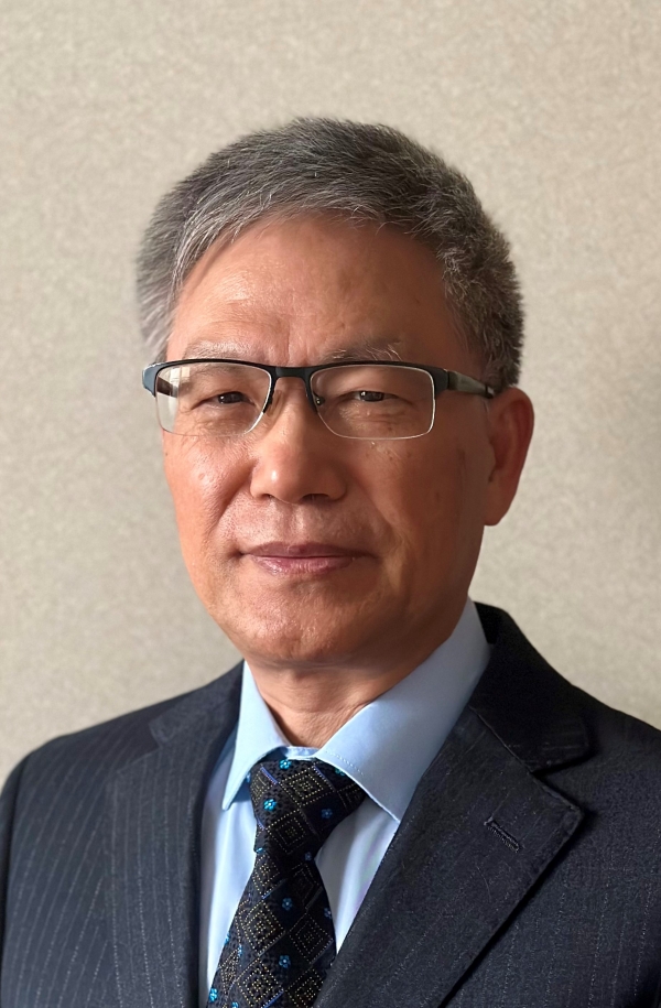 Yuansheng Yang