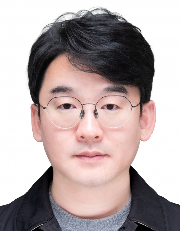 Jeongho Han