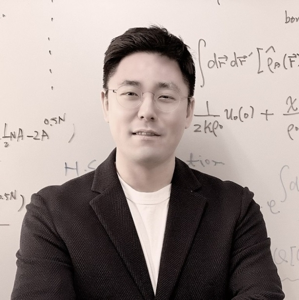 Yong Joo Kim