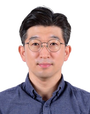 Kyung Tae Kim