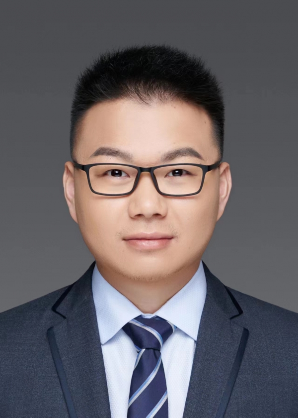 Lizhong Zhao