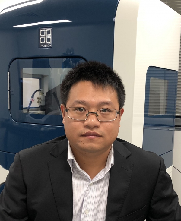 Guanyu Deng